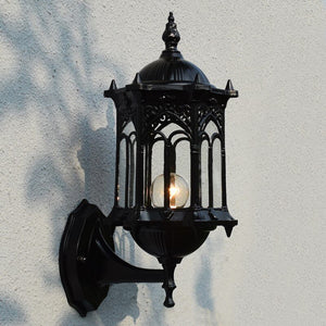 Vintage Outdoor Wall Lamp