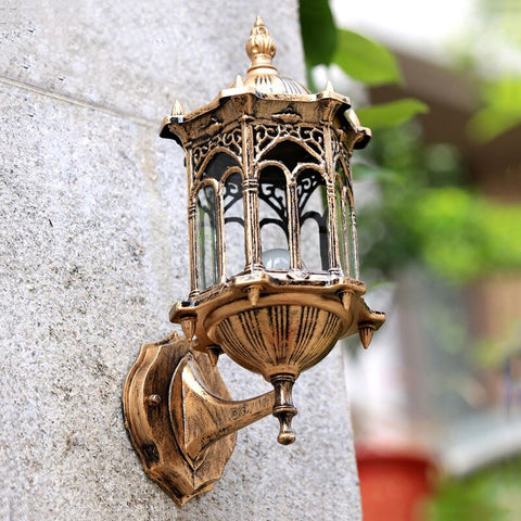 Image of Vintage Outdoor Wall Lamp