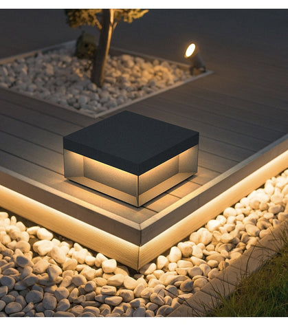 Image of Solar LED Garden Light Outdoor Column Head Light Waterproof Street Light Fence Cap