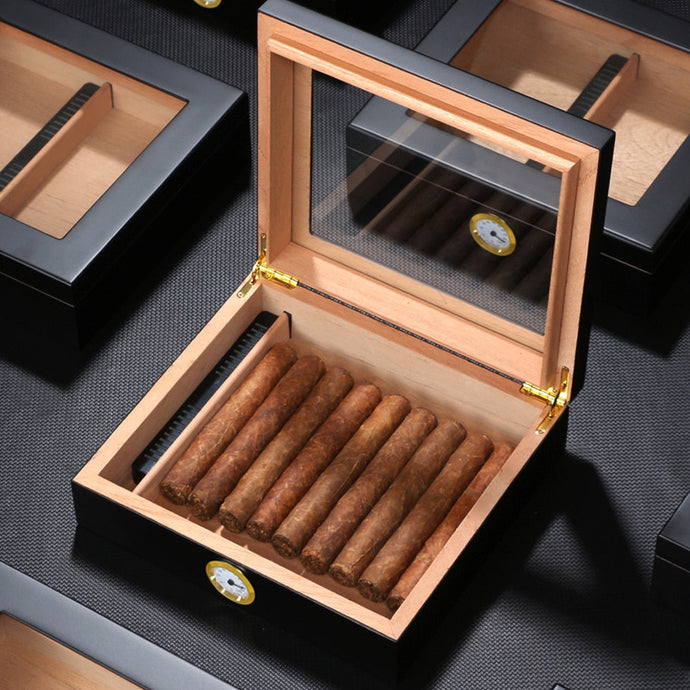 Cedar Wood Portable Cigar Humidifier Box