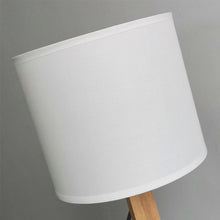 Load image into Gallery viewer, Robot Shape Wooden Table Lamp