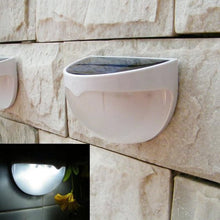 Load image into Gallery viewer, Suri - Solar Powered Outdoor LED Light
