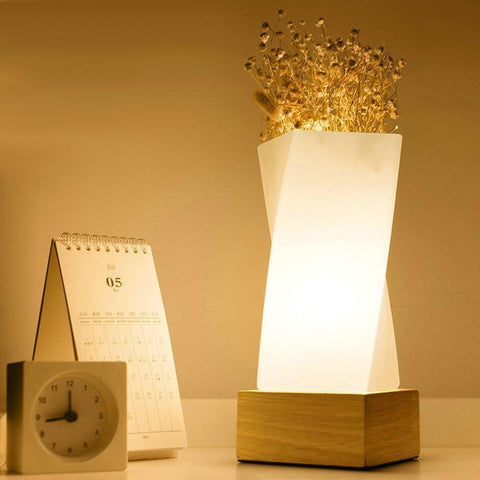 Image of Lull - Modern Twist Desk Lamp